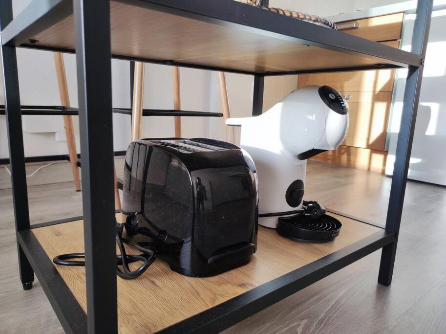 Estudio Ideal Parejas 100M De La Playa Empuriabrava Zewnętrze zdjęcie